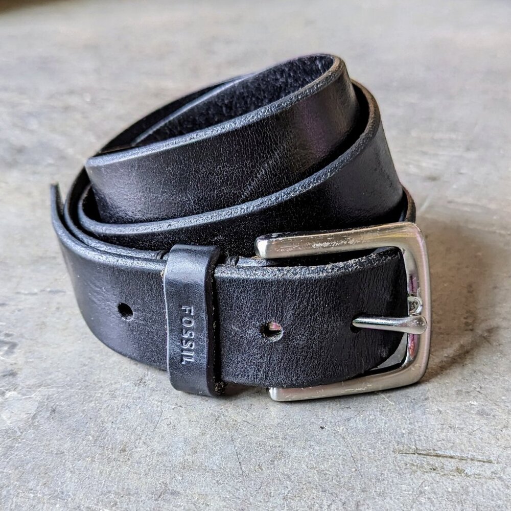 Fossil Black Genuine Leather Silver Buckle Belt size 40